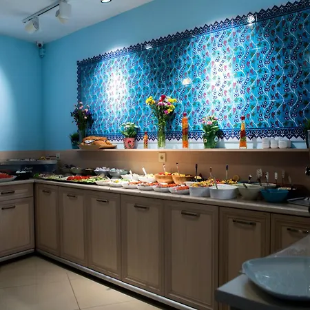 Hotell Tashkonak 3*