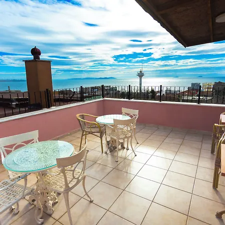 מלון Tashkonak 3*